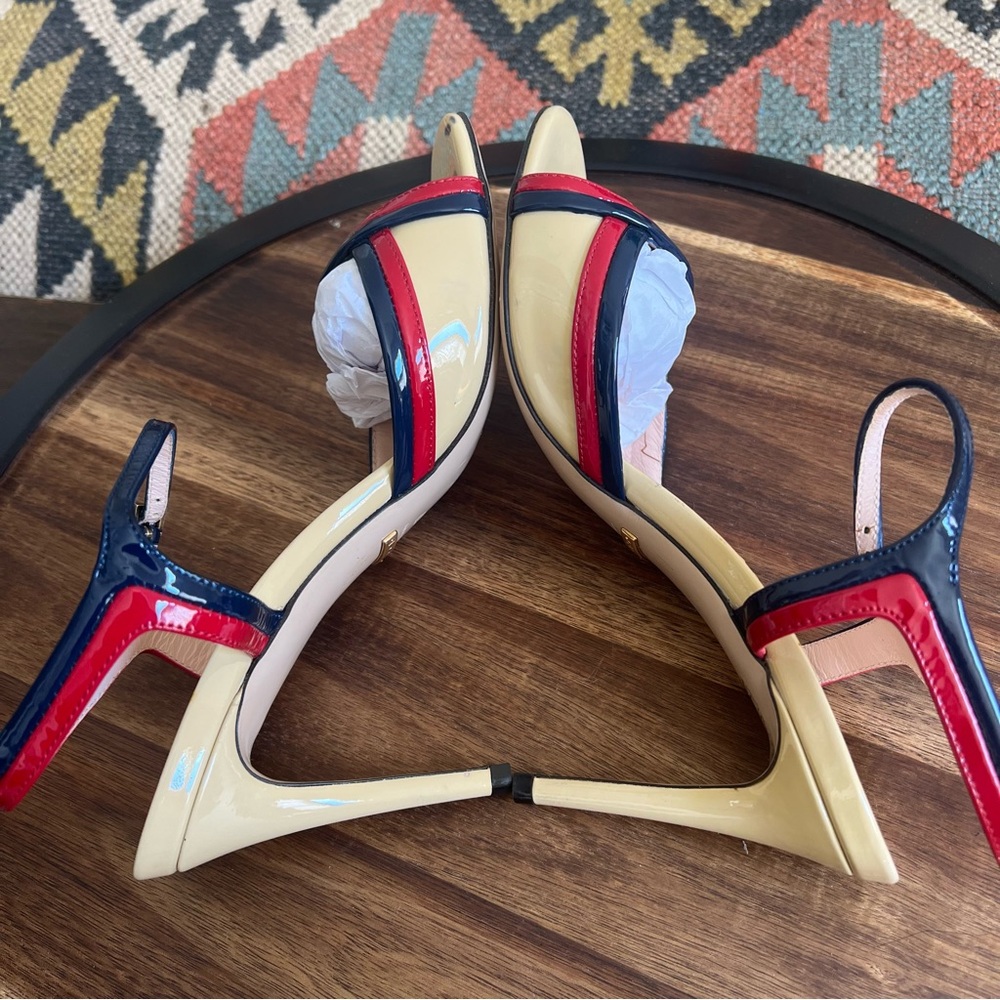 GUCCI Red/Navy Twisted Strap Ankle Strap Heels EU37 US7 - Picture 10 of 14